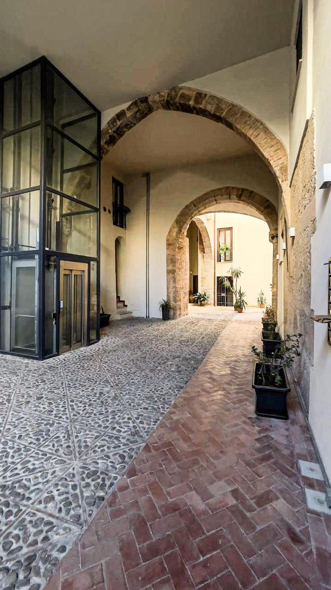 Casa Marchese Apartment ปาแลร์โม ภายนอก รูปภาพ